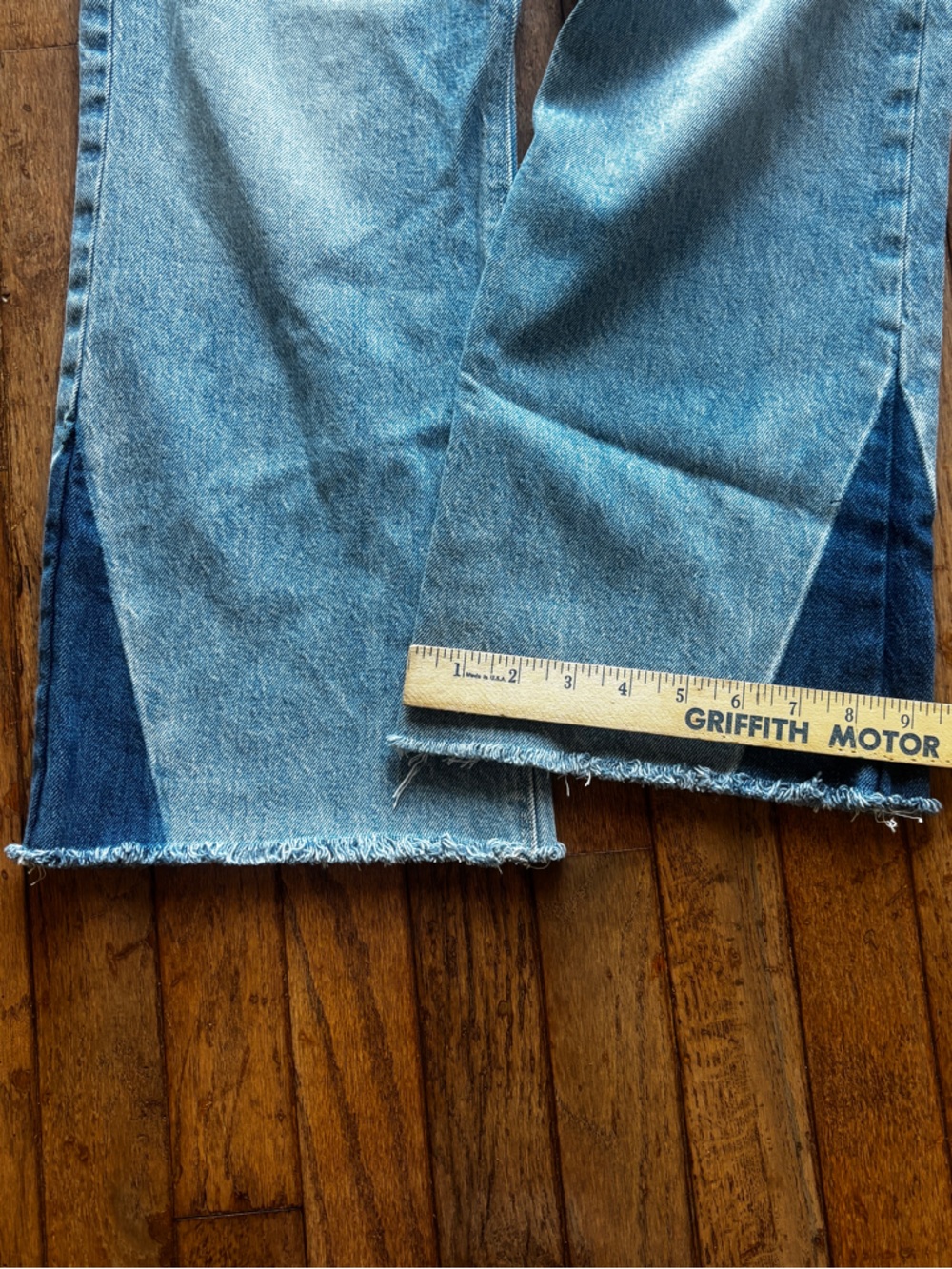 Womens Hudson Mid Rise Flare Jeans-30 - Picture 4 of 8